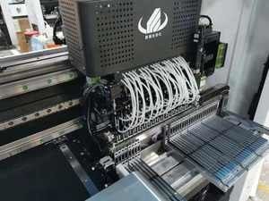 T5 / 18 / 19 / T10 Tube Light ETON SMT Machine высокоскоростная SMT Pick And Place Machine