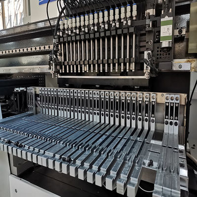 Высокоскоростная светлая делая машина приведенная 180000CPH для установки доски pcb